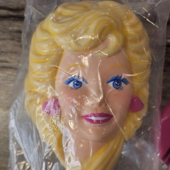 Rare Vintage Avon Barbie Doll Brush And Comb Set Never Opened - Picture 11 of 15